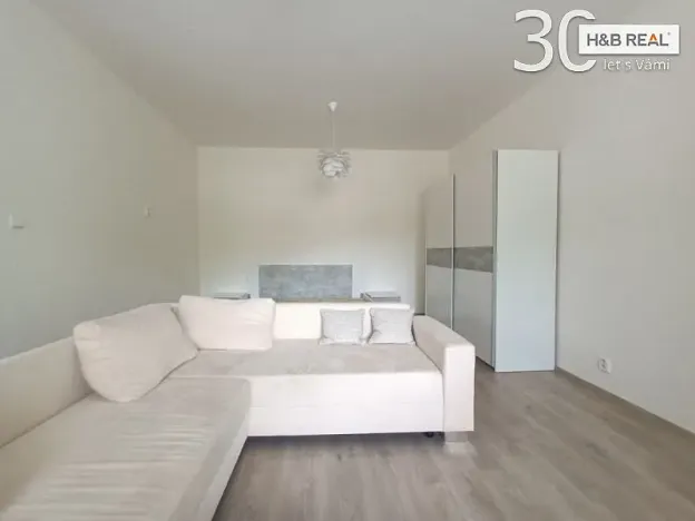 Pronájem bytu 1+kk, Vsetín, 46 m2