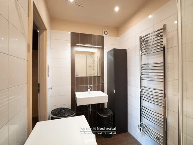 Prodej bytu 3+kk, Znojmo, U Lesíka, 68 m2