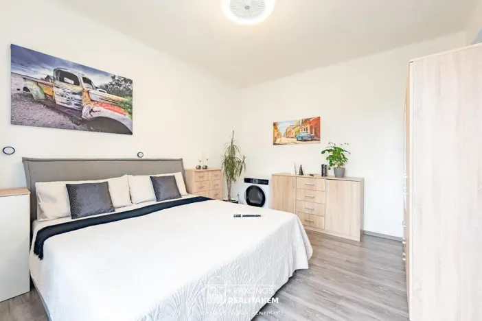 Prodej bytu 1+1, Olomouc, 17. listopadu, 48 m2