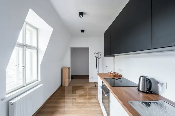 Pronájem bytu 3+1, Karlovy Vary, Petřín, 68 m2