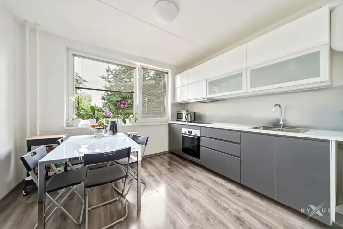 Prodej bytu 4+1, Praha - Černý Most, Generála Janouška, 88 m2