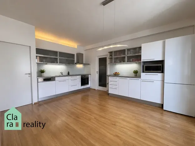 Pronájem bytu 3+kk, Praha - Podolí, Jeremenkova, 72 m2