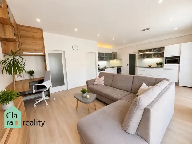 Pronájem bytu 3+kk, Praha - Podolí, Jeremenkova, 72 m2