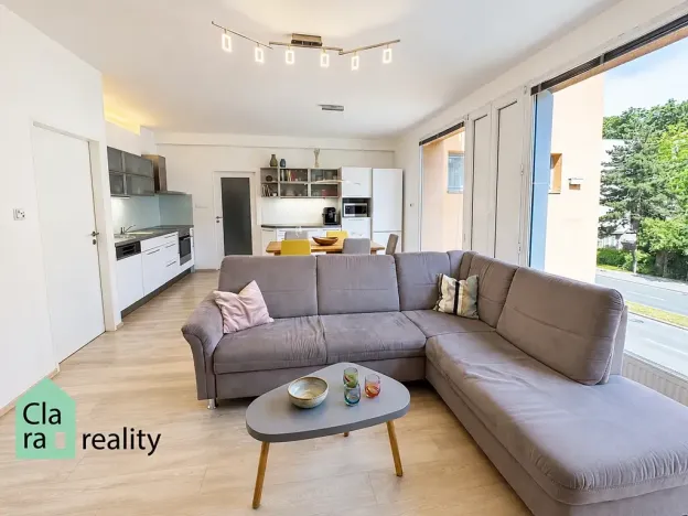 Pronájem bytu 3+kk, Praha - Podolí, Jeremenkova, 72 m2