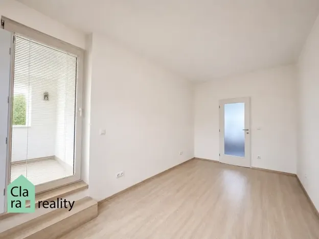 Pronájem bytu 3+kk, Praha - Podolí, Jeremenkova, 72 m2