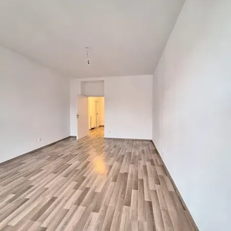 Pronájem bytu 2+1, Praha - Žižkov, Roháčova, 80 m2