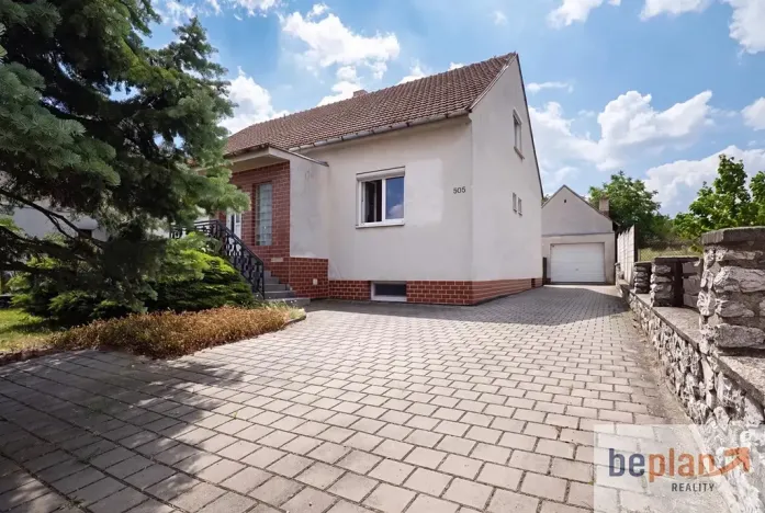 Prodej rodinného domu, Drnholec, Tyršova, 300 m2