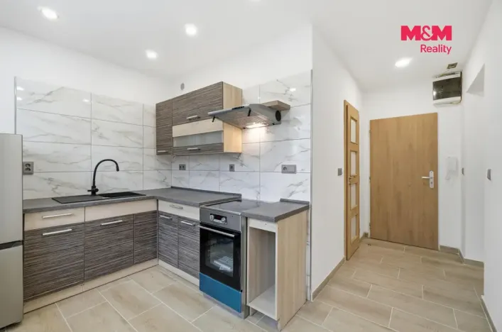 Prodej bytu 2+1, Adamov, Sadová, 44 m2