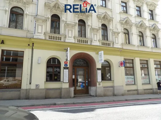 Pronájem kanceláře, Liberec, nám. Soukenné, 45 m2