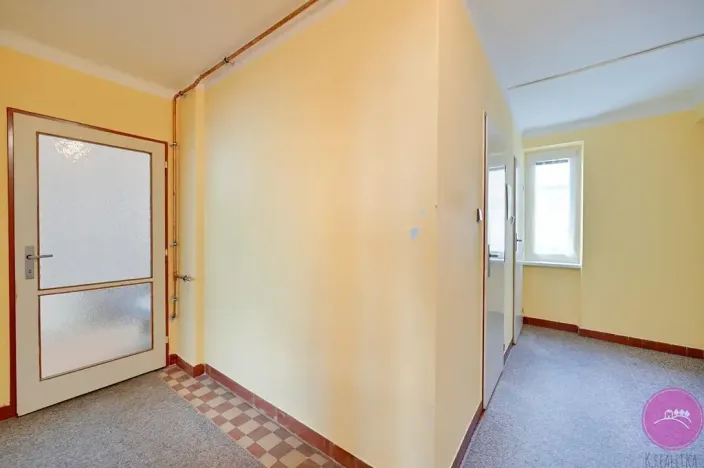 Pronájem bytu 2+1, Olomouc, Ladova, 58 m2