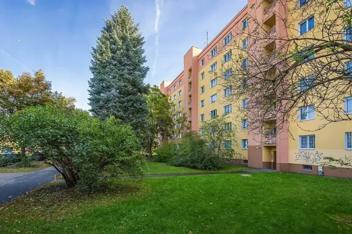 Prodej bytu 2+1, Praha - Malešice, Počernická, 57 m2