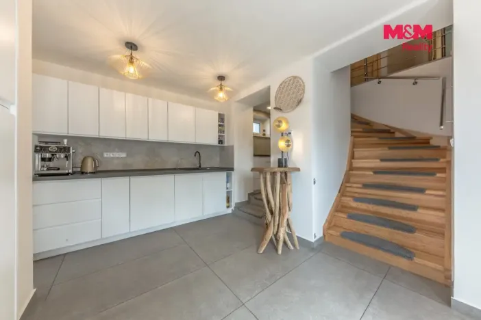 Prodej rodinného domu, Řepín, Mělnická, 262 m2