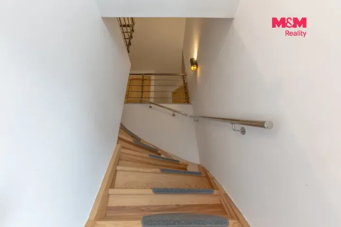 Prodej rodinného domu, Řepín, Mělnická, 262 m2