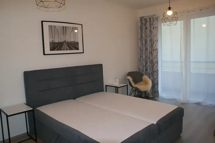Pronájem bytu 2+kk, Praha - Vršovice, Petrohradská, 60 m2