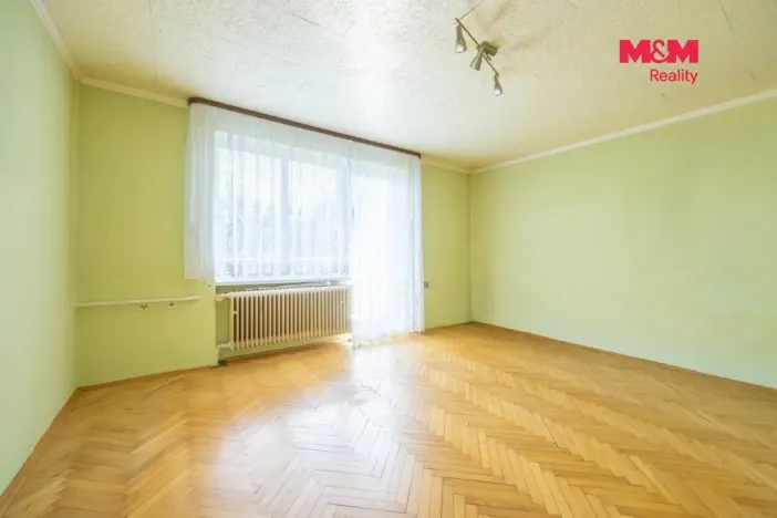 Prodej bytu 3+1, Kout na Šumavě, 75 m2