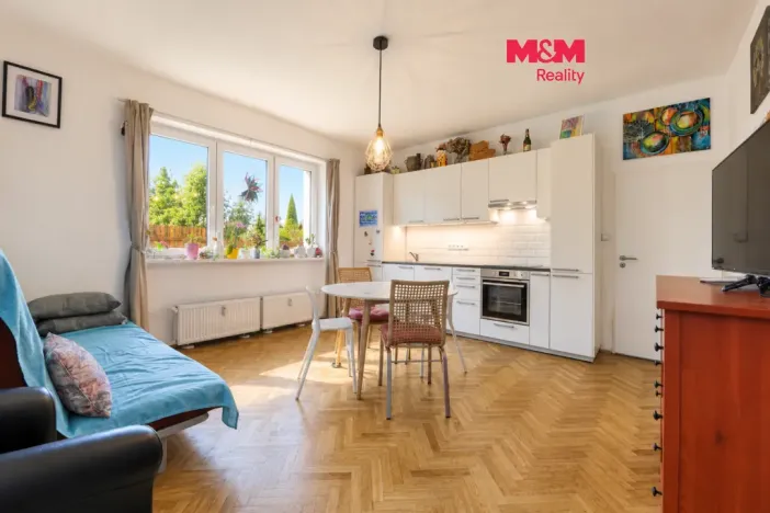 Prodej bytu 3+kk, Karlovy Vary - Drahovice, Mánesova, 68 m2