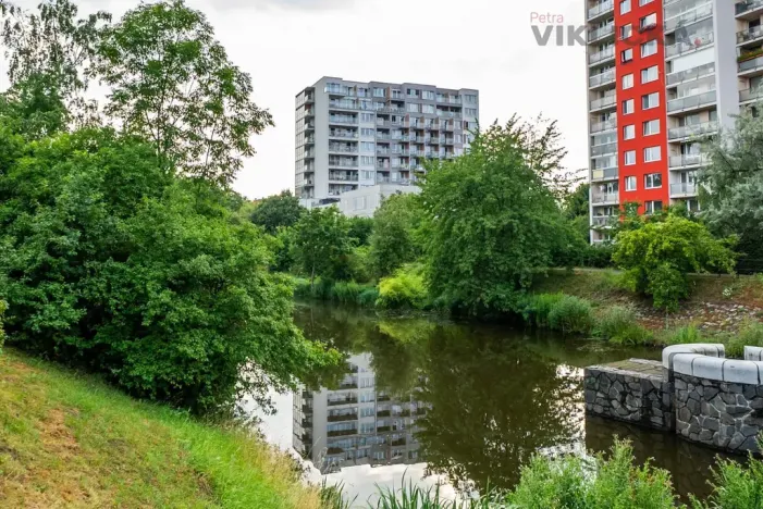 Pronájem bytu 2+kk, Praha - Záběhlice, Choceradská, 58 m2