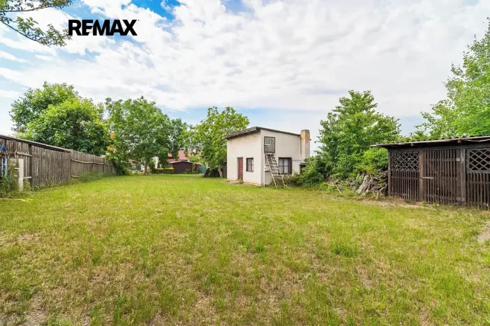 Prodej pozemku pro bydlení, Břasy, 678 m2