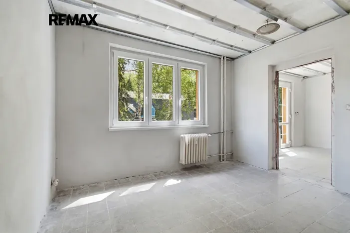 Prodej komerční nemovitosti, Plzeň, Rokycanská, 27 m2