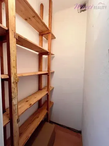 Prodej bytu 3+1, Dolní Němčí, Vinohradská, 63 m2