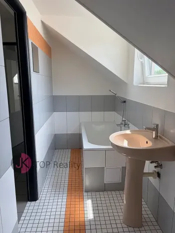 Pronájem bytu 2+kk, Říčany, Barákova, 46 m2