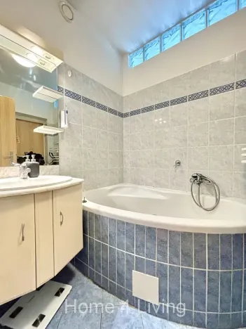 Pronájem bytu 2+kk, Brno, Voroněžská, 62 m2