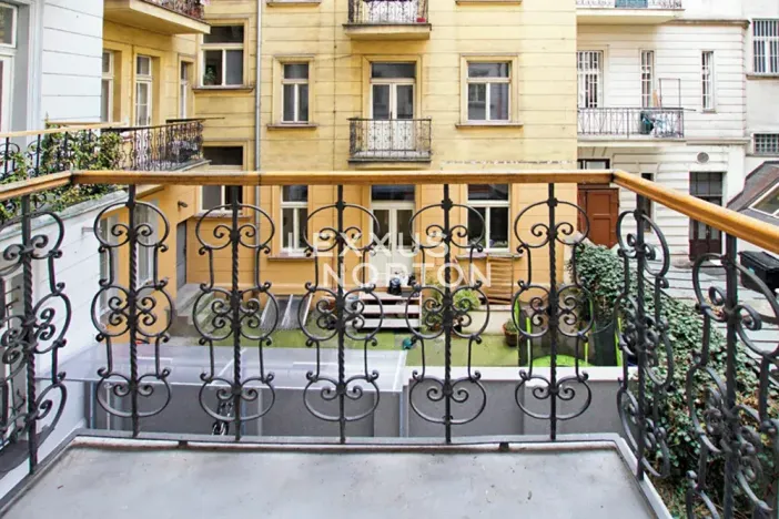 Pronájem bytu 4+1, Praha - Malá Strana, Zborovská, 154 m2
