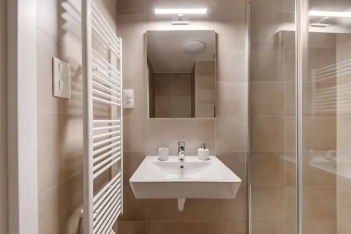 Pronájem bytu 2+kk, Praha - Vysočany, Hindlova, 53 m2