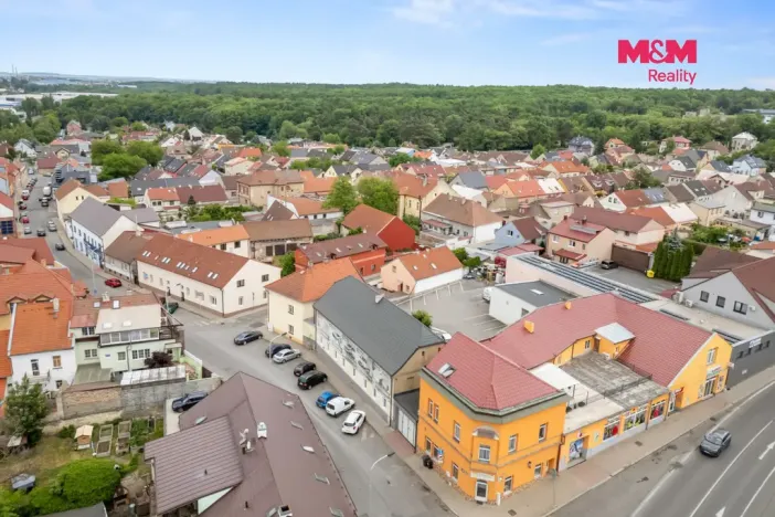 Prodej obchodního prostoru, Kladno, Dr. Steinera, 376 m2