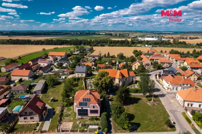 Prodej bytu 3+1, Bříství, 64 m2