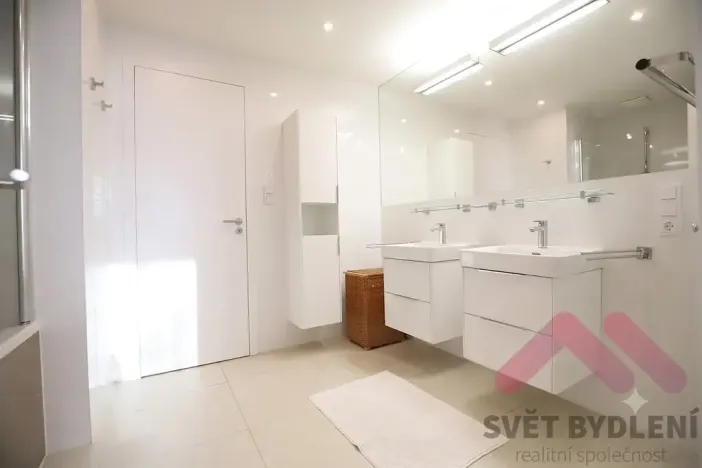 Pronájem bytu 3+kk, Praha - Libeň, Na Korábě, 92 m2