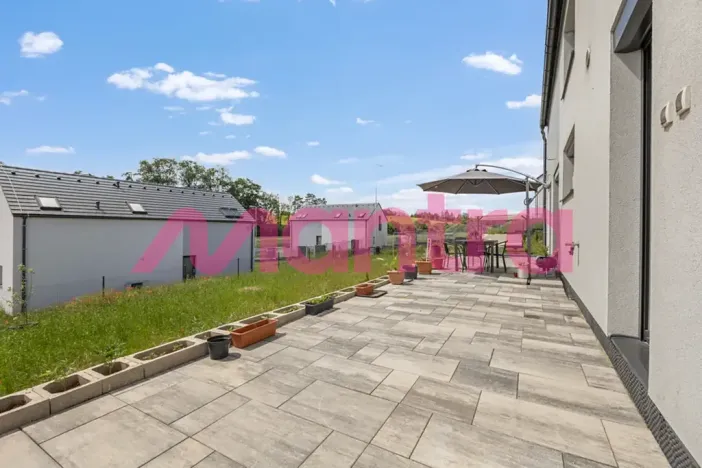 Prodej rodinného domu, Knovíz, Na Hrudném, 147 m2