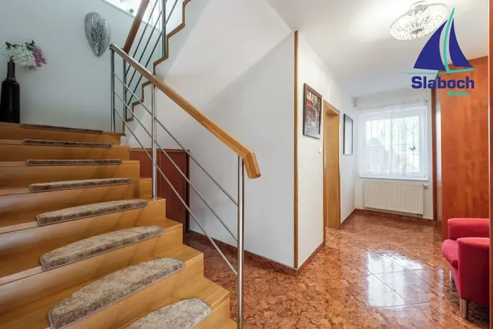 Prodej rodinného domu, Poříčany, U Koupaliště, 182 m2