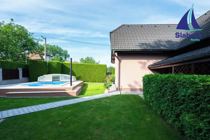 Prodej rodinného domu, Poříčany, U Koupaliště, 182 m2