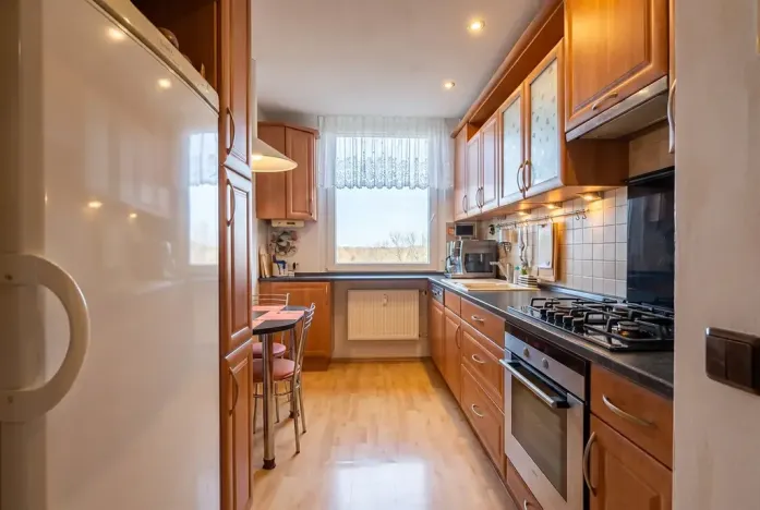 Prodej bytu 3+1, Praha - Bohnice, Dolákova, 72 m2