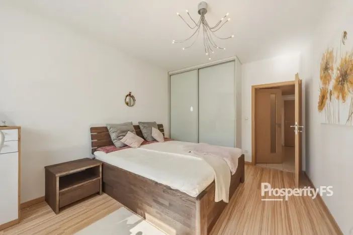 Prodej bytu 2+kk, Praha - Řeporyje, Kakosova, 52 m2