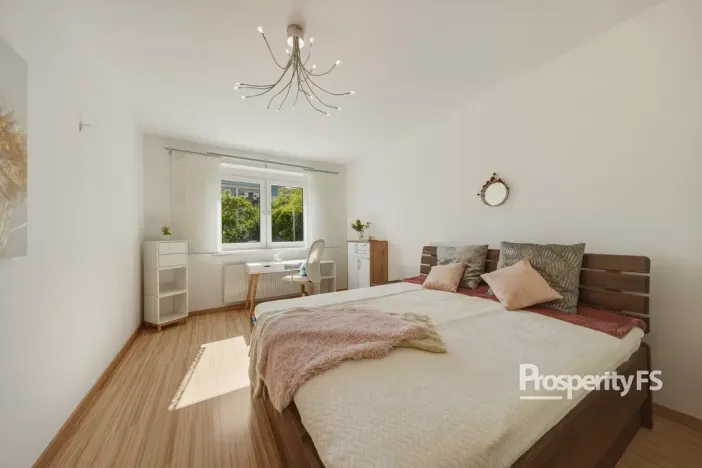 Prodej bytu 2+kk, Praha - Řeporyje, Kakosova, 52 m2