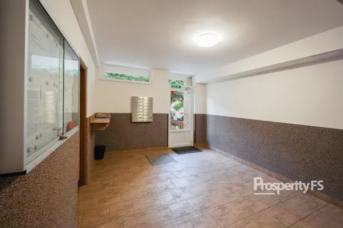 Prodej bytu 2+1, Ústí nad Labem - Severní Terasa, Jizerská, 63 m2
