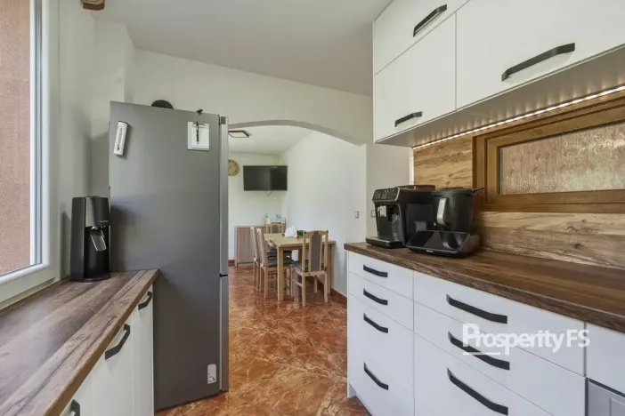 Prodej bytu 4+1, Ústí nad Labem - Severní Terasa, Jizerská, 86 m2