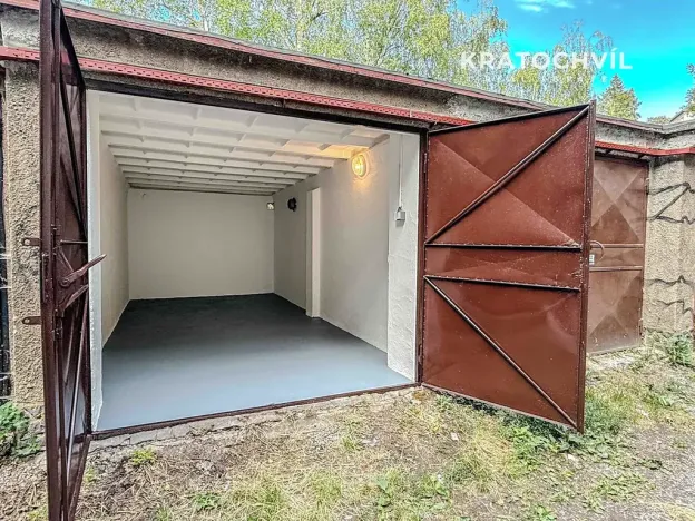 Prodej garáže, Praha - Smíchov, U Blaženky, 15 m2