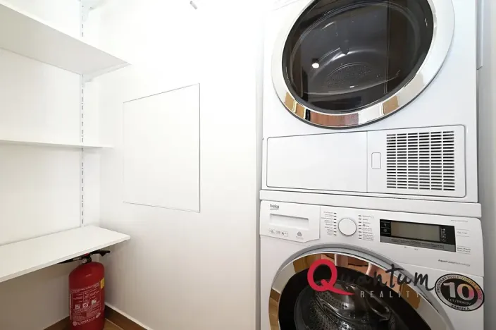 Pronájem bytu 3+kk, Praha - Žižkov, Květinková, 78 m2