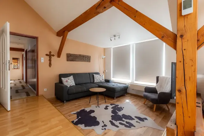 Prodej atypického bytu, Ostrava, Korunní, 151 m2