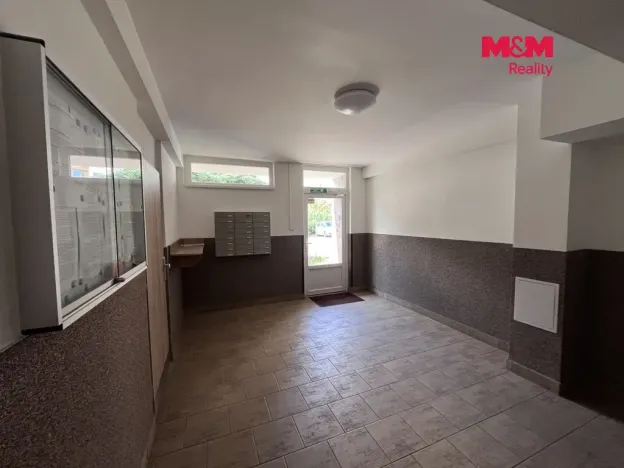 Pronájem bytu 2+1, Ústí nad Labem - Severní Terasa, Jizerská, 62 m2