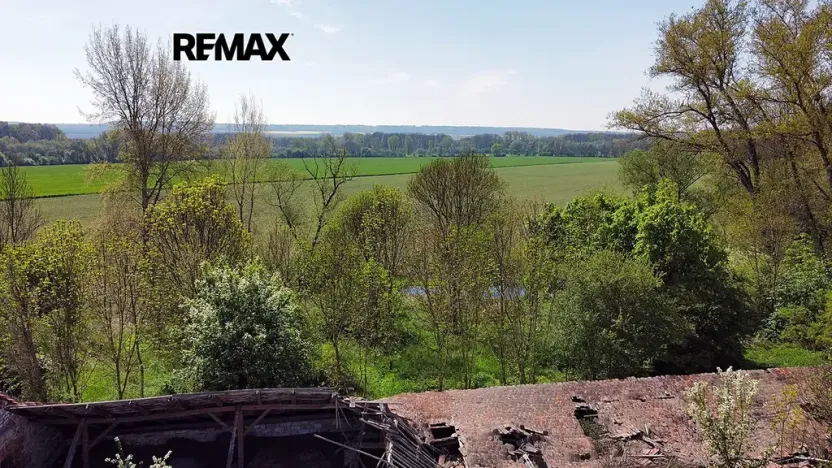 Prodej zemědělského objektu, Počedělice, 2500 m2