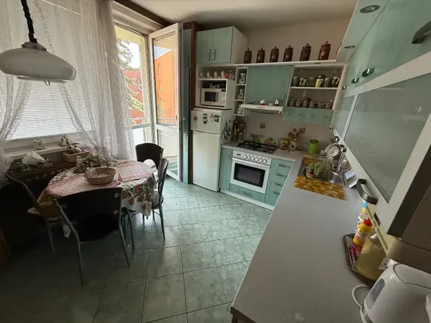Prodej bytu 3+1, Brno, Třískalova, 72 m2