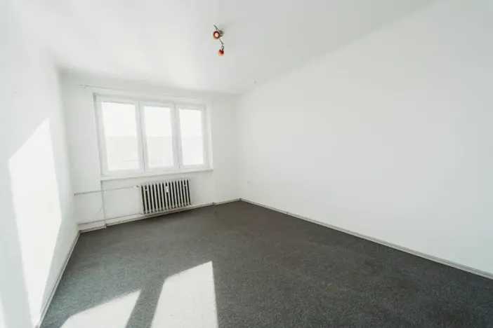 Pronájem bytu 3+1, Holice, Holubova, 72 m2