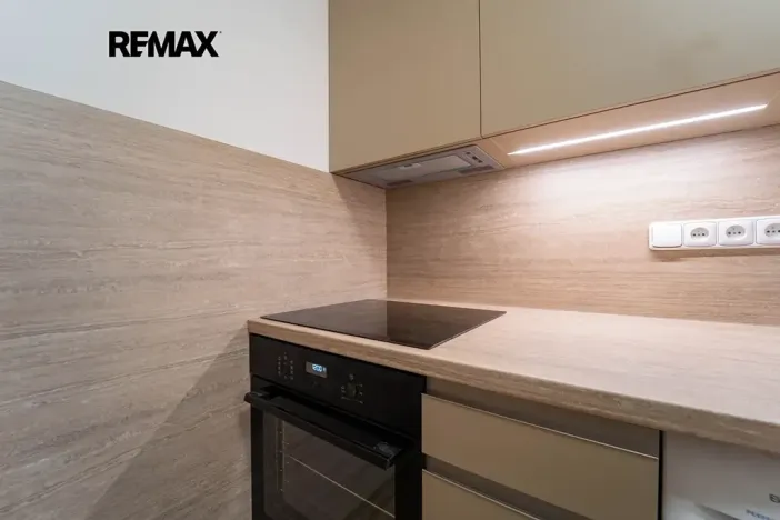 Pronájem bytu 2+kk, Kolín, Klenovecká, 44 m2