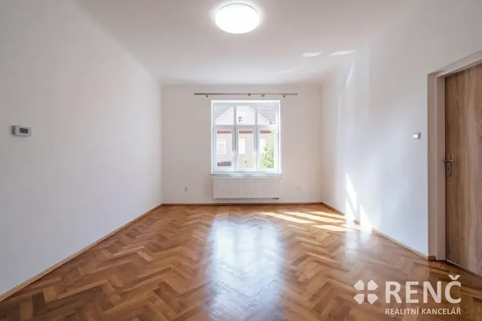 Pronájem bytu 3+1, Brno, Martinkova, 85 m2