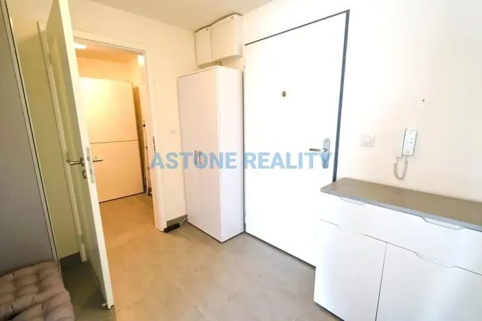 Pronájem bytu 2+kk, Praha - Letňany, Tupolevova, 52 m2