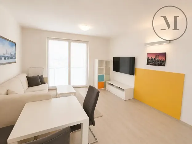 Pronájem bytu 2+kk, České Budějovice, Jírovcova, 55 m2